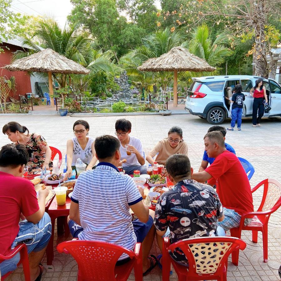 Hotel Nha Nghi Cat Dang Hồ Tràm Exterior foto